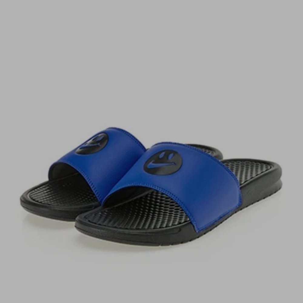 Nike Benassi JDI Slides Have A Nike Day - Smiley